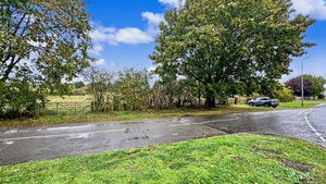Photo 33- click for photo gallery